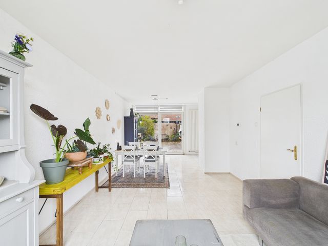 Lekstraat 2, Terneuzen