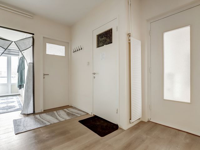 Veenendaalkade 535, Den Haag