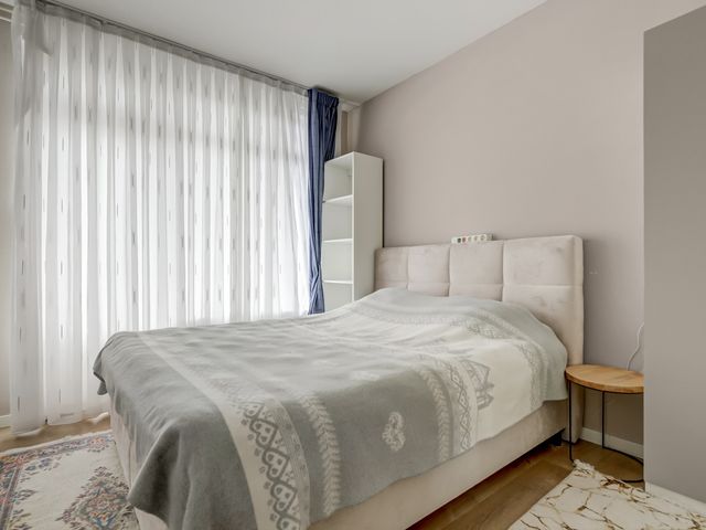 Veenendaalkade 535, Den Haag