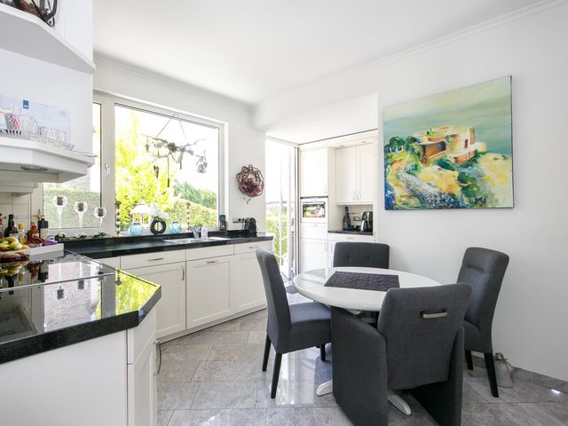 Schinheuvel 8, Reuver