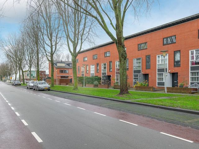 Klokkengieterlaan 80, Zwolle