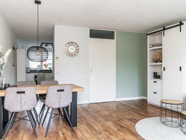 Klokkengieterlaan 80, Zwolle
