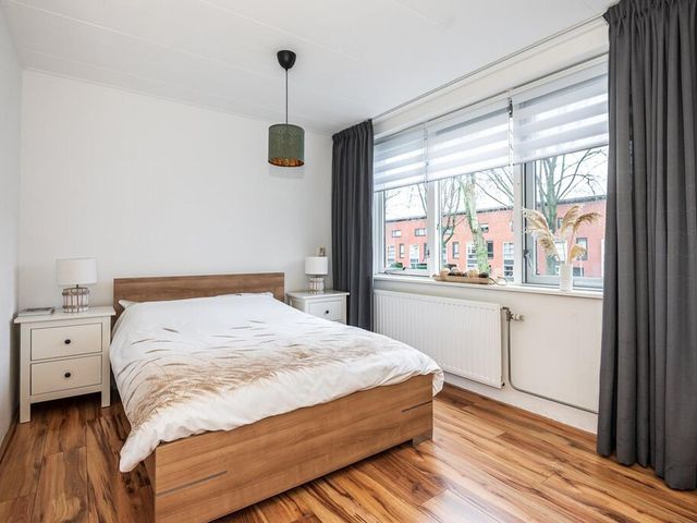 Klokkengieterlaan 80, Zwolle