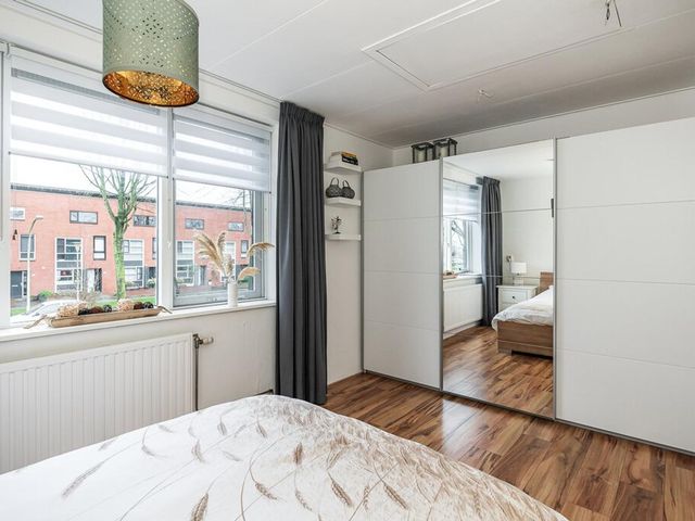 Klokkengieterlaan 80, Zwolle