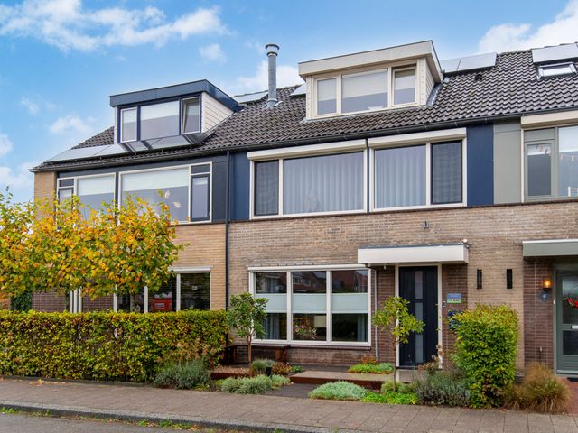 Prinsesselaan 42, Veenendaal