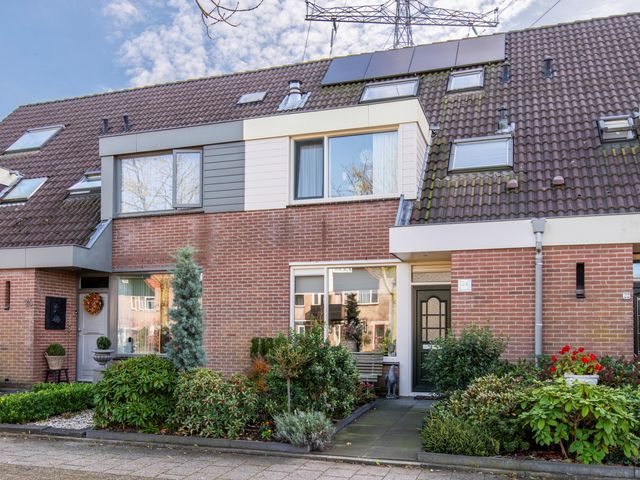 Torenvalk 24, Veenendaal