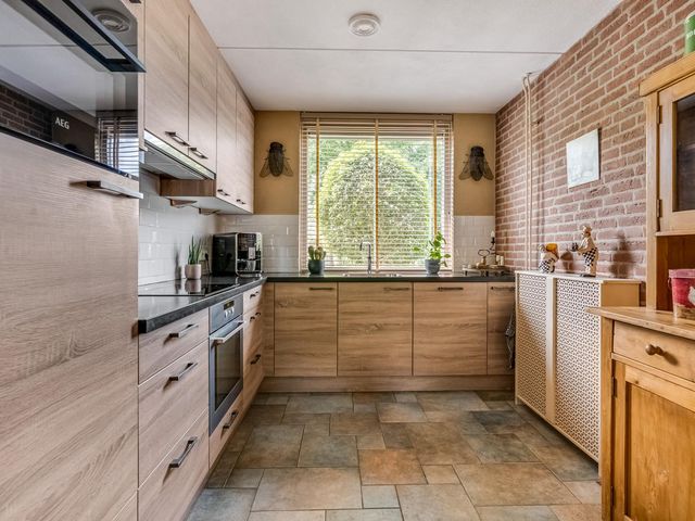 Claudiuslaan 47, Beuningen Gld