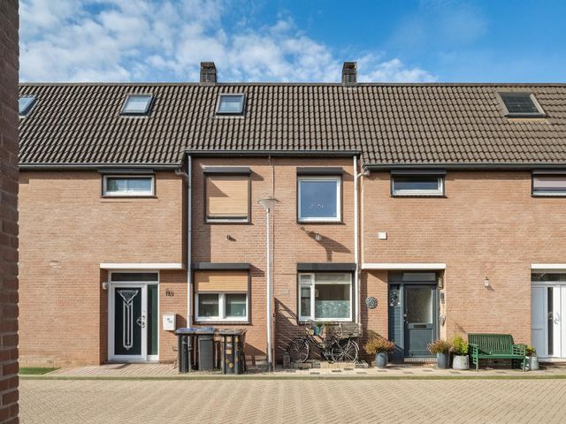 Cambriumstraat 118, Heerlen