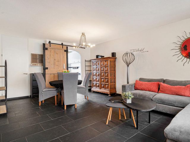 Cambriumstraat 118, Heerlen