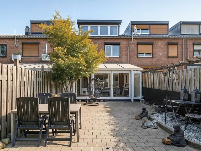 Cambriumstraat 118, Heerlen