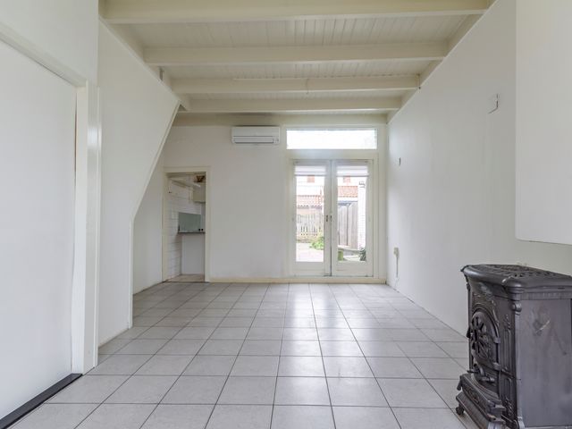 Beukenkampstraat 6, Den Helder