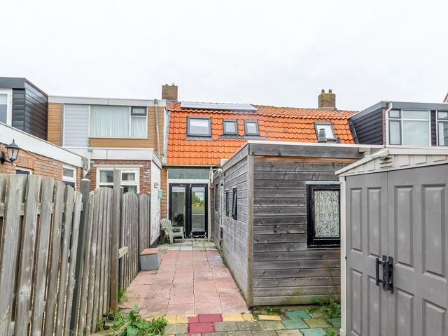 Beukenkampstraat 6, Den Helder