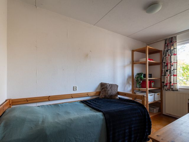 De Koperwiek 77, Almelo