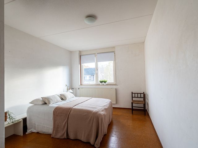 De Koperwiek 77, Almelo