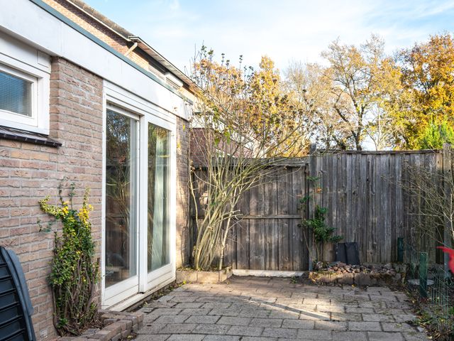 De Koperwiek 77, Almelo