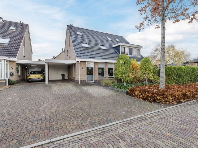 De Eikelaars 5, Vroomshoop