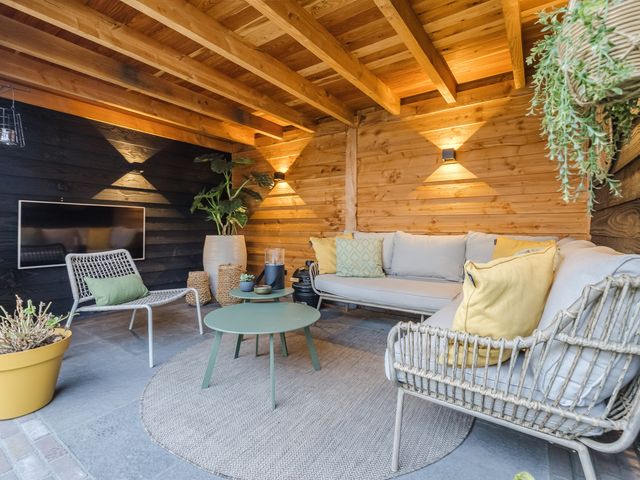 De Eikelaars 5, Vroomshoop