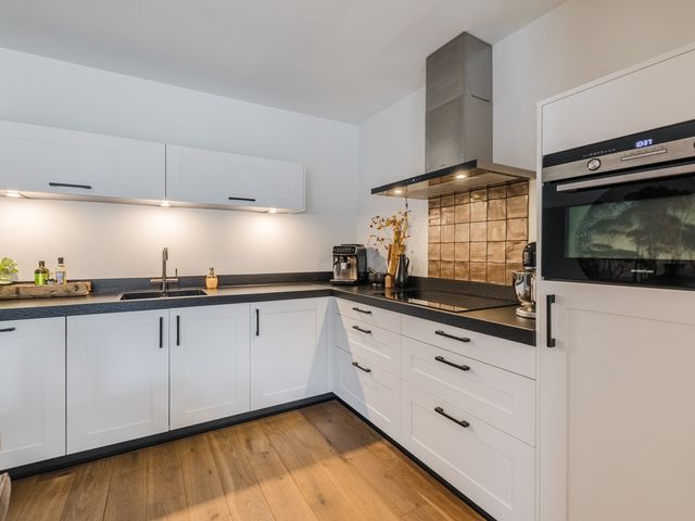 De Eikelaars 5, Vroomshoop