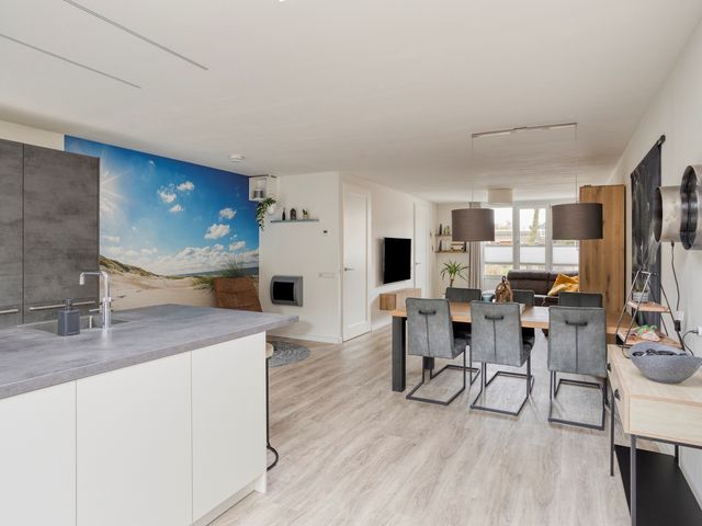 Sabelmarter 1, Veldhoven