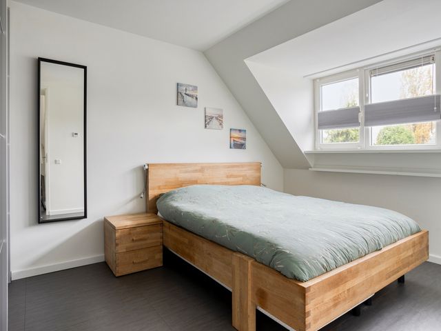 Sabelmarter 1, Veldhoven