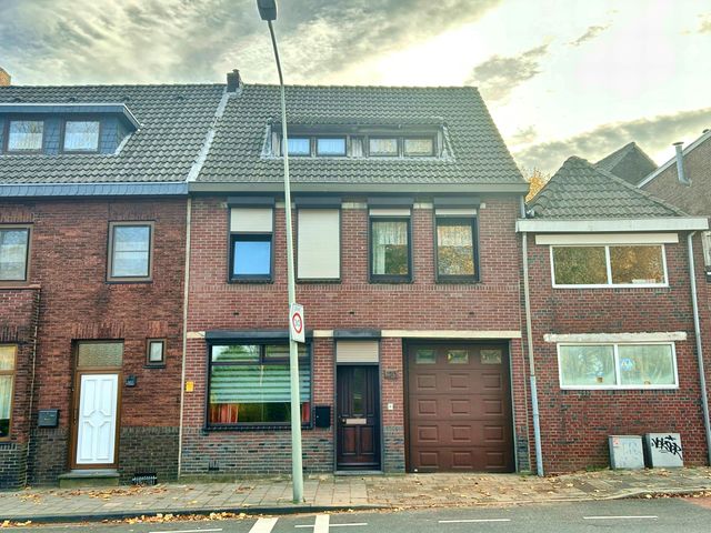 Meezenbroekerweg 120, Heerlen