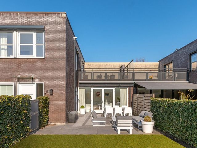 Nieuw-Guineastraat 5, Zwolle