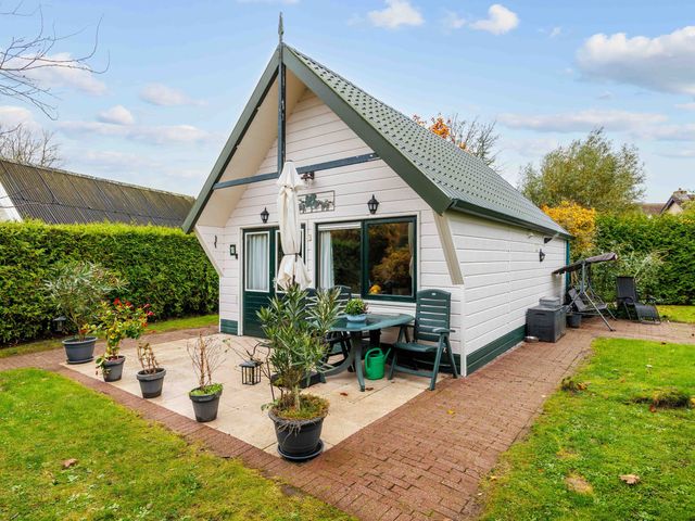 Vogels' Tún 18, Tzummarum