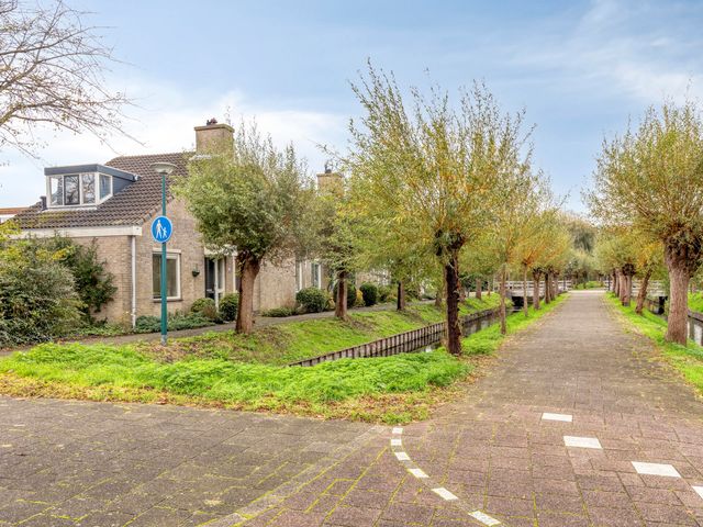 Annie M.G. Schmidtlaan 39, Oegstgeest