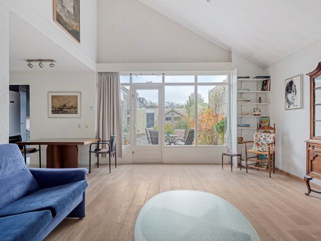 Annie M.G. Schmidtlaan 39, Oegstgeest