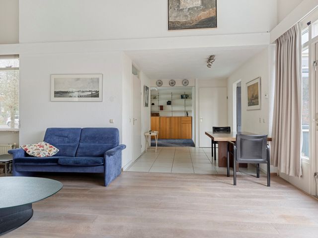 Annie M.G. Schmidtlaan 39, Oegstgeest