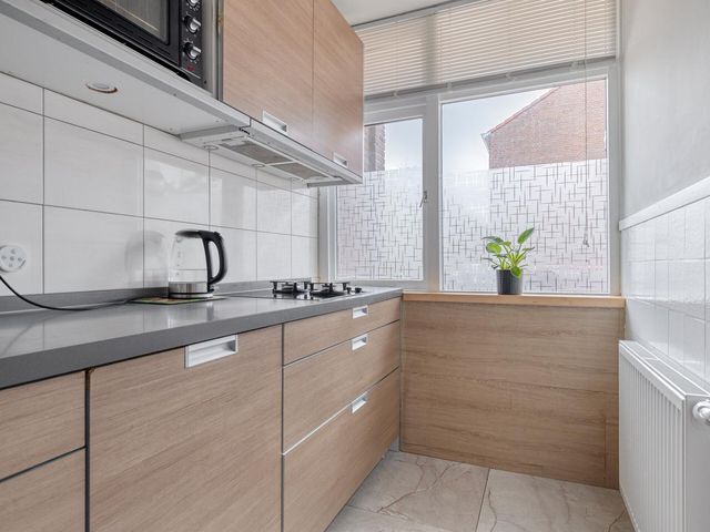 Vincent Hamanstraat 1, Gouda