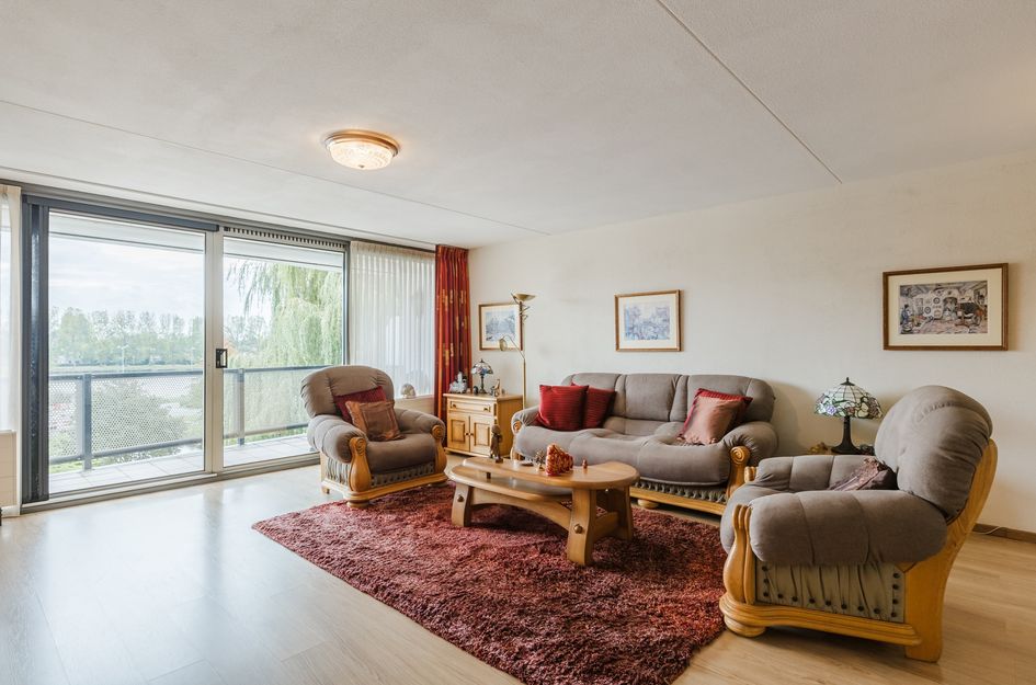 Mia Van Ijperenplein 43