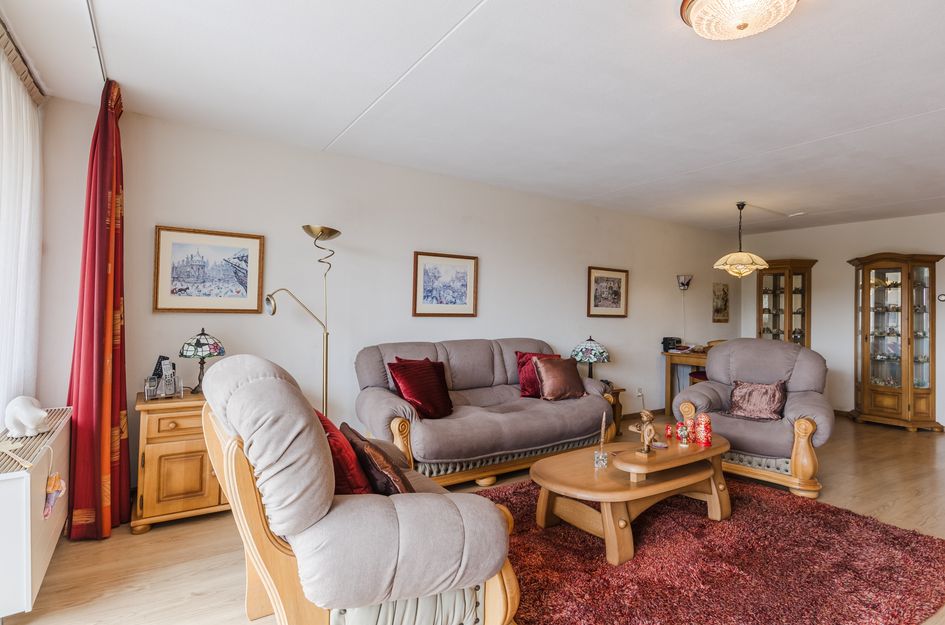 Mia Van Ijperenplein 43