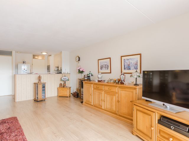 Mia Van Ijperenplein 43, Rotterdam