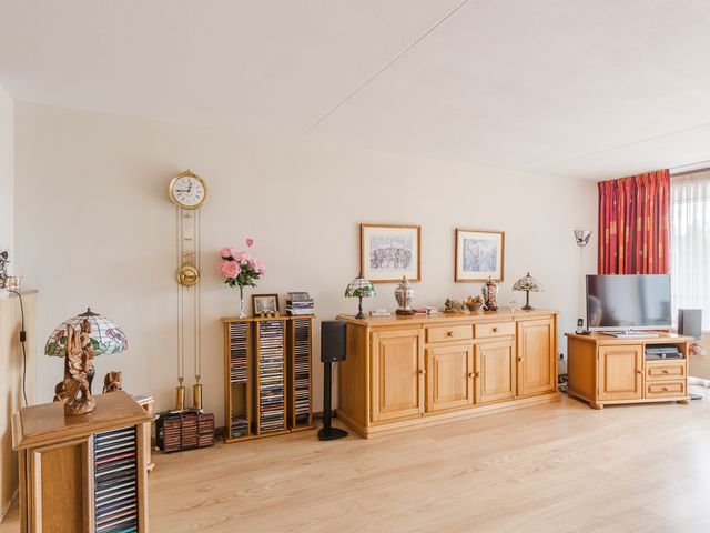 Mia Van Ijperenplein 43, Rotterdam