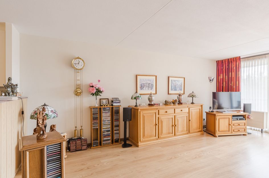 Mia Van Ijperenplein 43