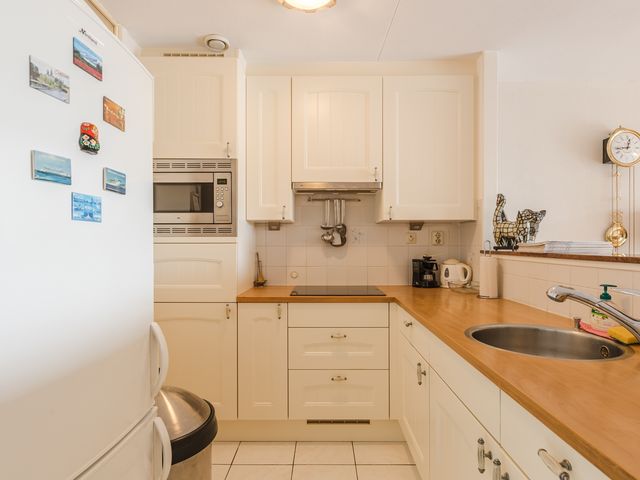 Mia Van Ijperenplein 43, Rotterdam