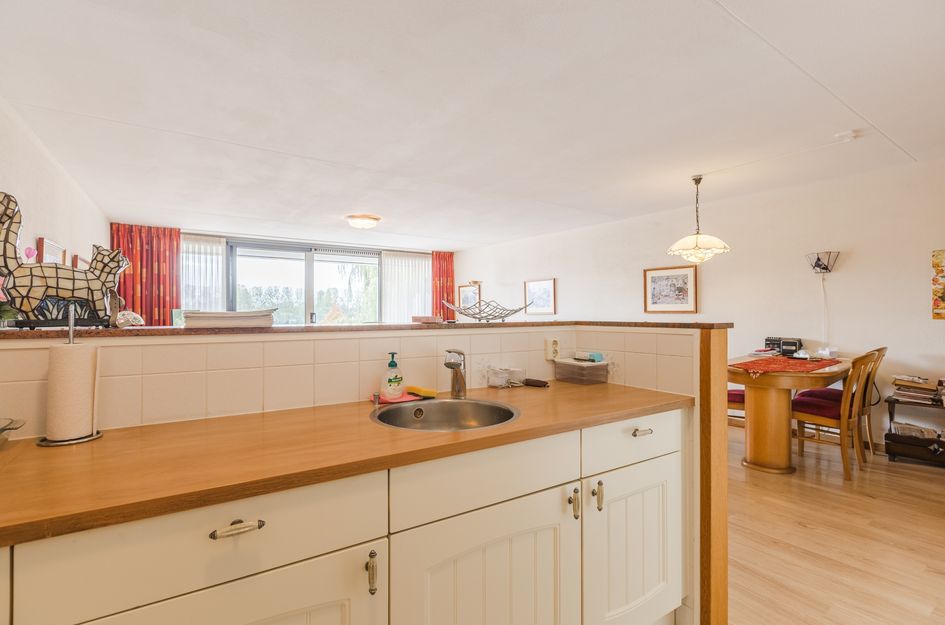 Mia Van Ijperenplein 43