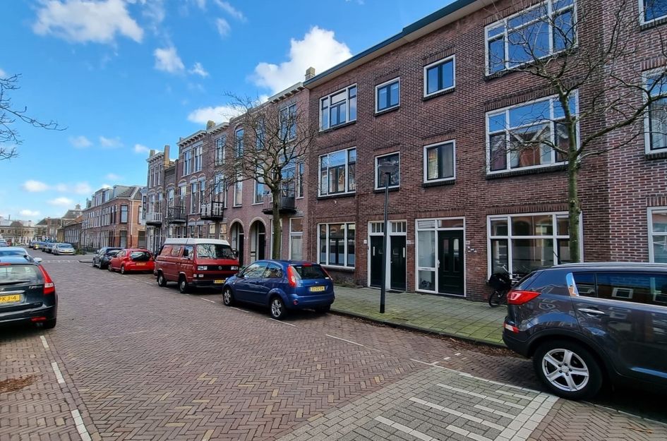 Drie Octoberstraat 20a