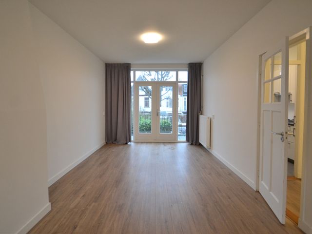 Drie Octoberstraat 20a, Leiden