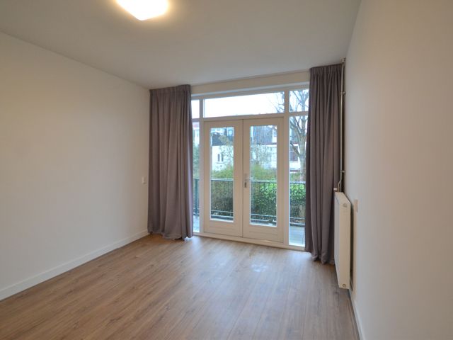 Drie Octoberstraat 20a, Leiden