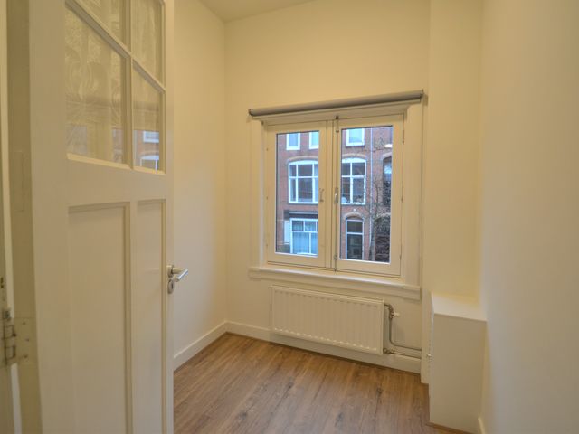 Drie Octoberstraat 20a, Leiden