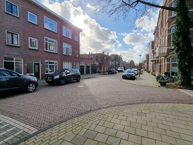 Drie Octoberstraat 20a, Leiden