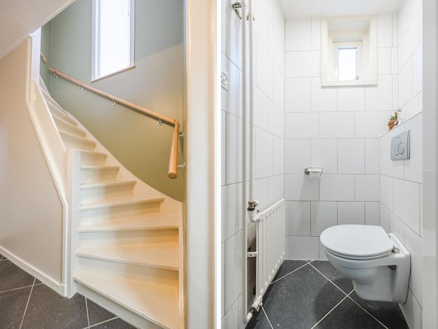 Schoolstraat 11, Vogelwaarde