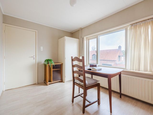 Schoolstraat 11, Vogelwaarde