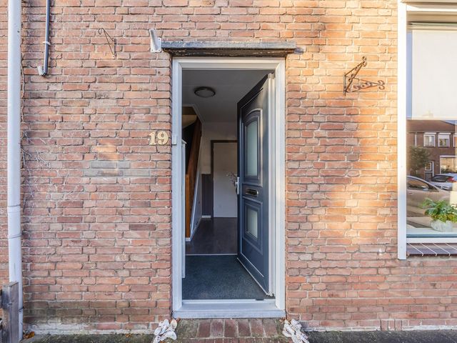 Irenestraat 19, Terneuzen