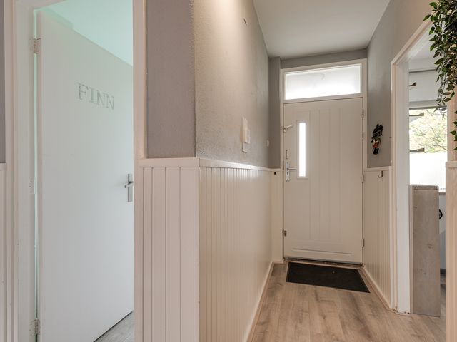 Burg Caan van Necklaan 530, Leidschendam