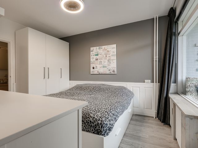 Burg Caan van Necklaan 530, Leidschendam