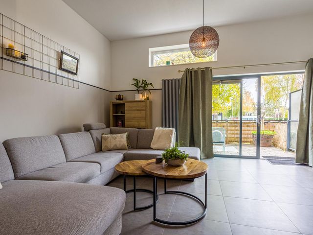 Emily Brontësingel 125, Arnhem