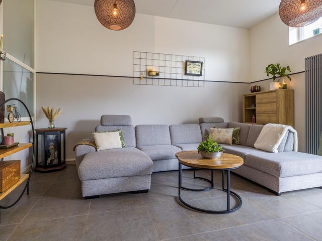 Emily Brontësingel 125, Arnhem